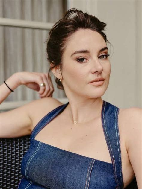 Shailene Woodley Net Worth Measurements Height Age Weight