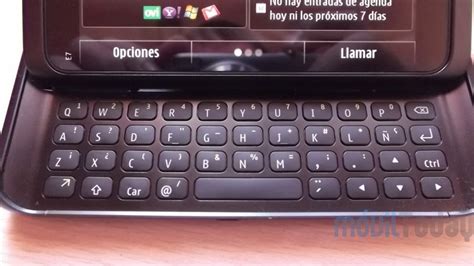 Nokia E teclado físico móvilToday