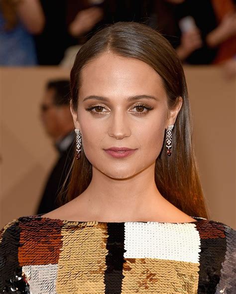 The Hair And Makeup Looks We Loved At The Sag Awards Celebrity