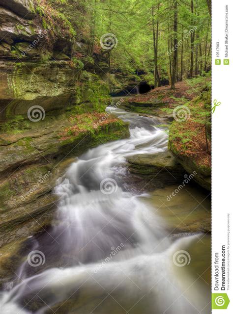 Old Mans Cave Ohio Stock Image Image Of Waterfall