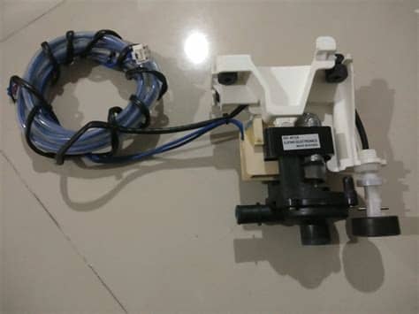 Cara kerja dari mesin ini yaitu menyedot. Jual drain pump pompa ac lg casset di lapak Akramz Zahran ...
