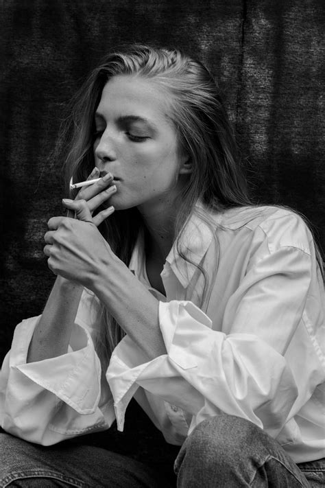 Emma Omg Model Management Fashion Photography Portrait Black