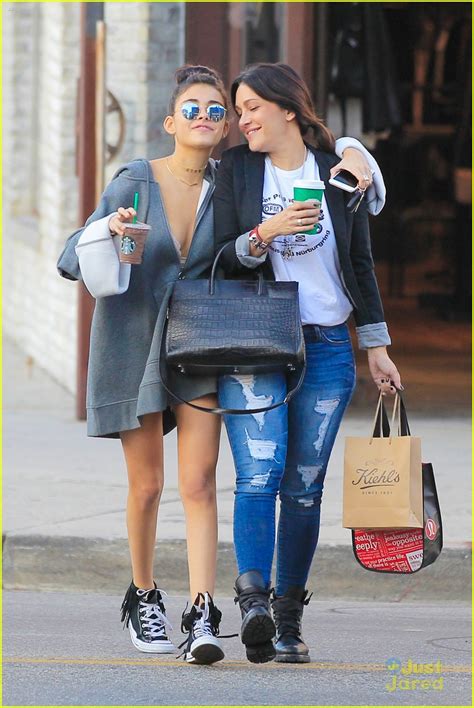 Madison calls tracie's mother nana j. Madison Beer Spends Time With Mom Tracie in Los Angeles ...