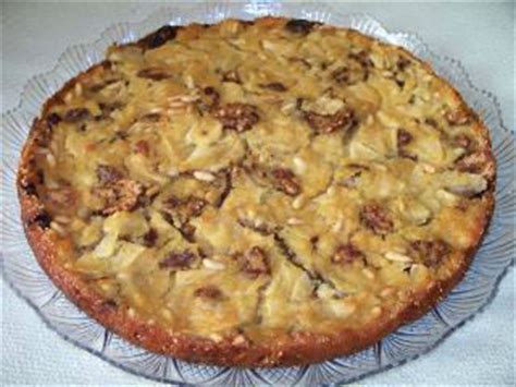 Molto diffuso il ciambellone, in dialetto torcolo, che può essere preparato con impasto lievitato o come un classico ciambellone. Brustengolo de grenturco - Ricette tradizionali in ...