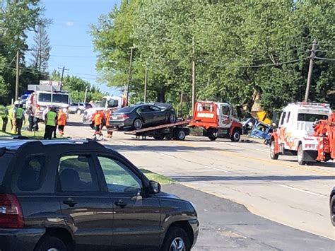 2 Vehicle Crash In Hampton Twp Kills One Man Injures Another Cbs