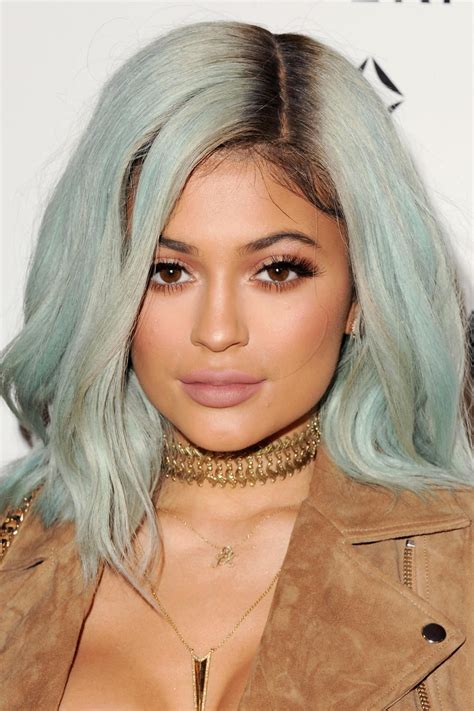 Kylie jenner just revealed her latest hair transformation, and it might be her most dramatic ever, involving a super short cut and a pop of bright blue for wrong), kylie jenner takes to instagram. Kylie Jenner's New Hair Color Is a Shade She's Never Tried ...
