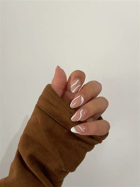 Squiggle Nails In 2021 Pretty Acrylic Nails Almond Acrylic Nails