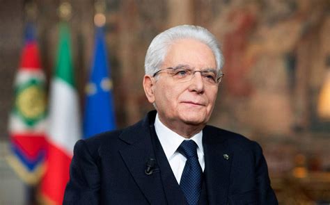 Il presidente della repubblica ha compreso l'importanza delle autonomie e dell'autogoverno nella risposta alla pandemia e così sarà anche in futuro dice il. Coronavirus, Mattarella firma il decreto Cura Italia: ecco ...