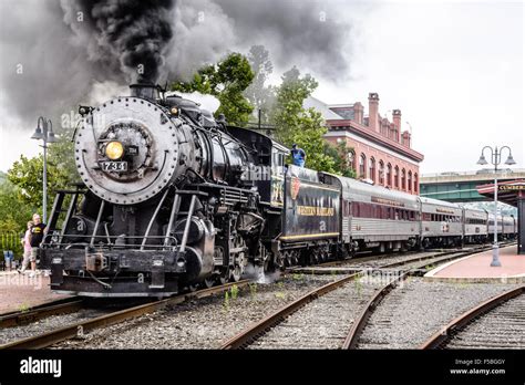 Western Maryland Scenic Railroad Baldwin 2 8 0 No 734 Cumberland