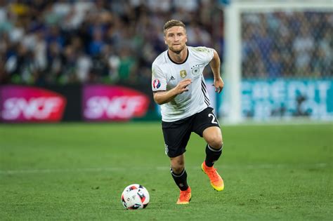 Latest on schalke 04 defender shkodran mustafi including news, stats, videos, highlights and more on espn. Arsenal: Shkodran Mustafi A Rip-Off Worth Paying