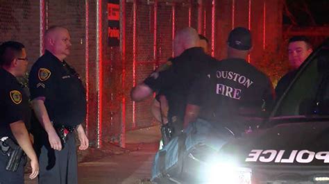Naked Woman Bites Officer During Arrest In Houstons Near Northside
