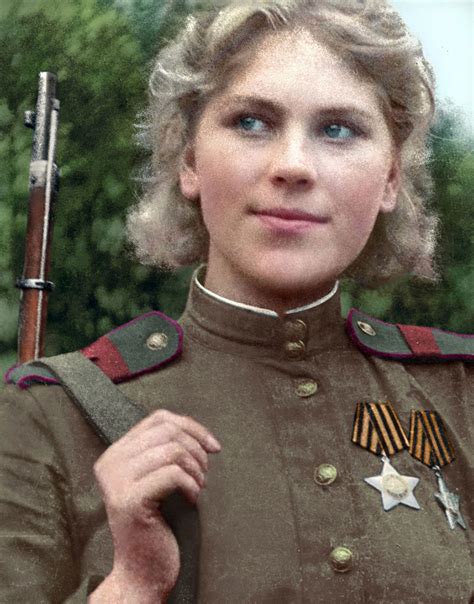 25 Unseen Colored Photos Of Russian People From 1900 1965