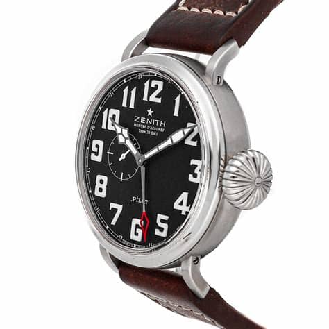 Touch of modern is the shopping app for men to discover the world's most interesting products and at amazing prices. Zenith Pilot Montre d'Aeronef Type 20 GMT Automatic // 03 ...