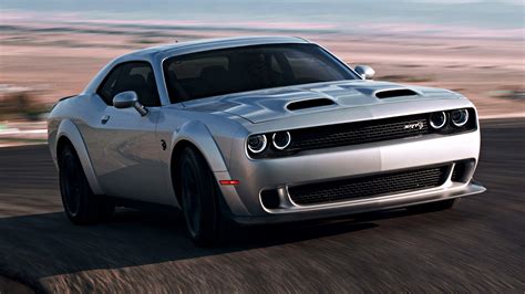 Along the same lines, the 2015 challenger dash and infotainment screen. News - 2019 Dodge Challenger Hellcat Redeye Packs 594kW