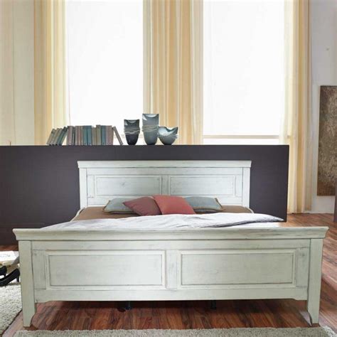 Und nun hab ich mir das endlich mal vorgenommen 🙃 natürlich für kids 😁 die alten betten haben ja keine standardmaße wie heute. Bett Shabby Chic Weis - Eyesopen von Bett Shabby Chic Weiß ...