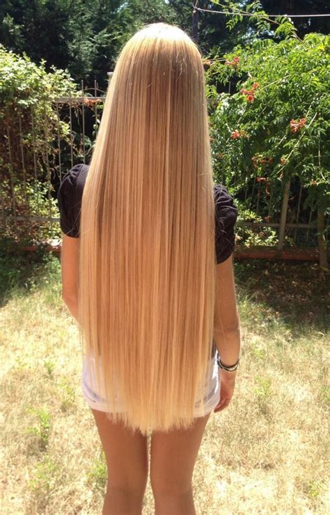 Straight Blonde Hair In 2020 Long Straight Hair Long Face Hairstyles