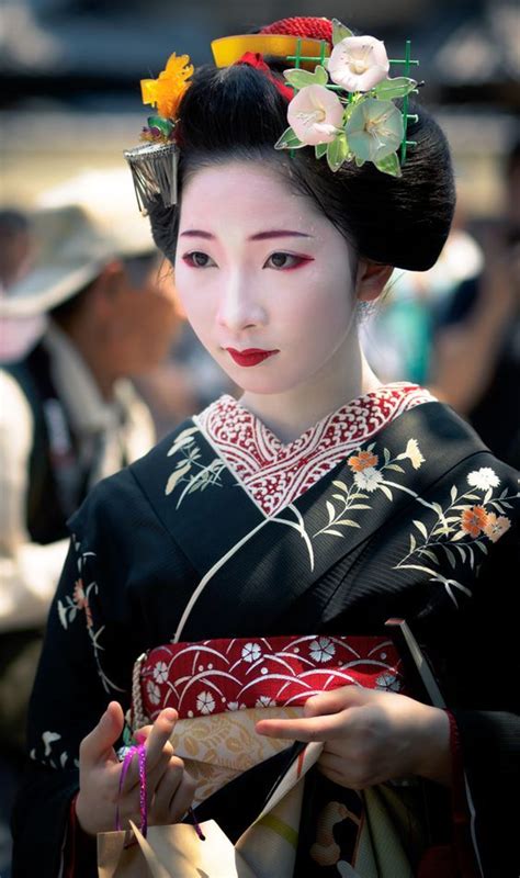 japanese geisha japanese beauty japanese kimono japanese art asian beauty kyoto modern