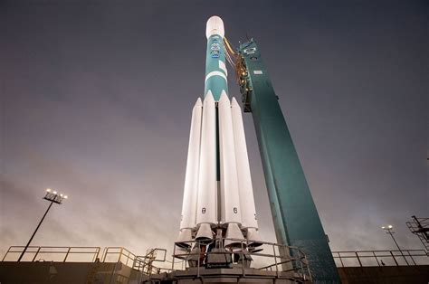 Final Delta Ii Launch To Mark End Of First Pioneering Era Of Us Rockets