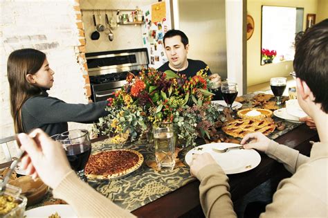 You can continue playing unless you get the oinker, which eliminates all of your existing points. Thanksgiving Party Games for Adults (with Pictures) | eHow