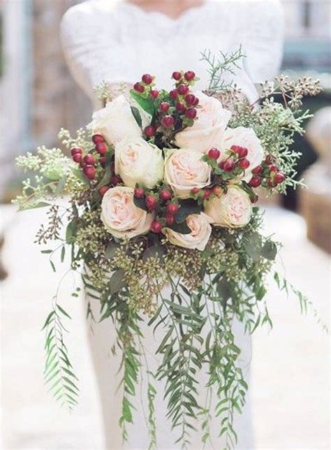 Inspiring Rose Winter Bouquet Wedding Ideas04 Winter Wedding Flowers