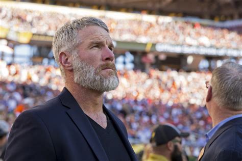 Newly Released Text Messages Show Brett Favre Illegally Tried To Obtain Welfare Funds To Build