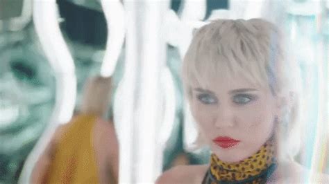 Midnight Sky Gif By Miley Cyrus Find Share On Giphy Miley Cyrus