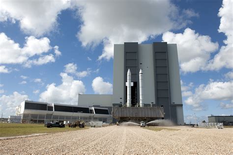 Filests 134 Mobile Launcher Platform With Two Solid Rocket Boosters
