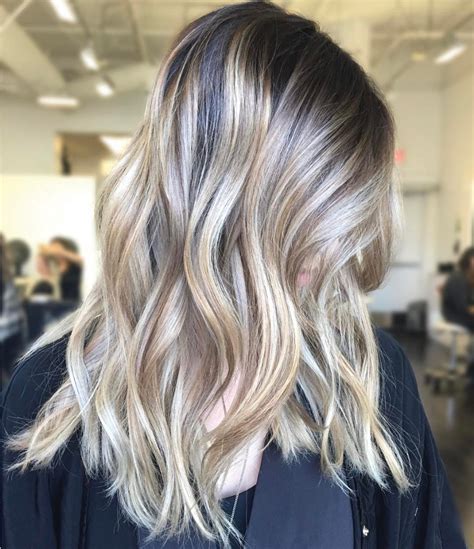 Blonde hair can veer towards white, yellow, red, brown, orange and rose gold tones, and manages. 45 Adorable Ash Blonde Hairstyles - Stylish Blonde Hair ...