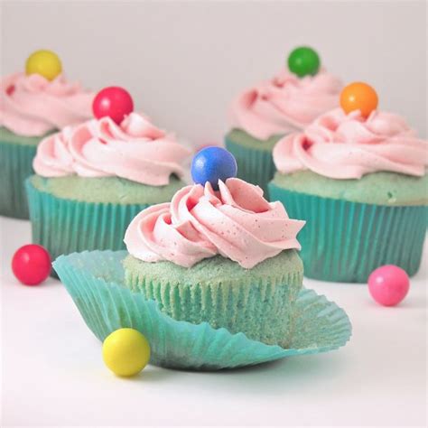 Bubble Gum Cupcakes Bubble Gum Cupcakes Cupcake Recipes Cupcake Cakes