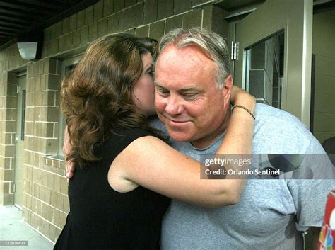 Lisa Greer Greets Her Husband Jim Greer Who Was Released From The News Photo Getty Images