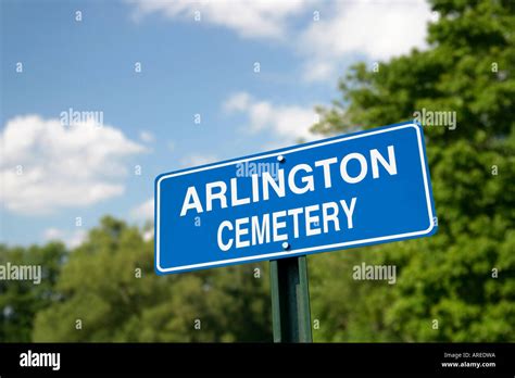 Arlington Cemetery Sign In Arlington Cemetery Stock Photo Alamy