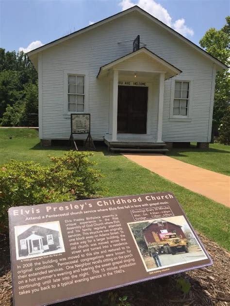 eighteen year old presley telegraph