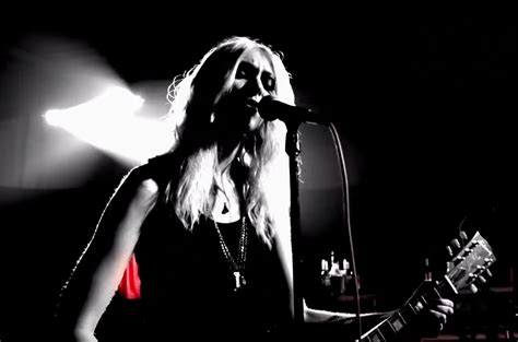 The Pretty Reckless Sets Mainstream Rock Songs Record With New No 1