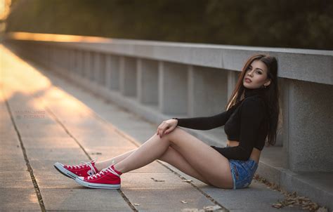 Wallpaper Women Model Sunset Looking At Viewer Red Sitting