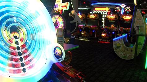 Dave And Busters Set To Reopen At Crossgates Mall