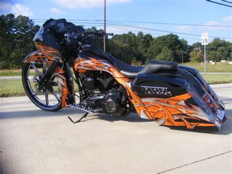 We offer you this amazing custom one off bagger. Buy 2007 Custom Harley Road Glide bagger 30 inch wheel on ...