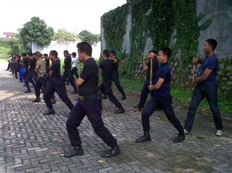 Maaf, lowongan supir belum tersedia, silahkan lihat lowongan kerja lainnya. "INFO LOKER" | Membutuhkan Tenaga Kerja Security Informasi Lowongan Kerja Satpam Security Supir ...