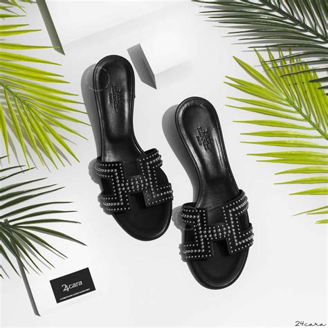 They blend in, but stand out. HERMES OASIS SANDALS - 24cara
