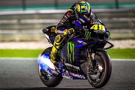 The free streaming of the motogp live race to begin on friday and will conclude on sunday. MotoGP 2020, Valentino Rossi contento a metà in vista del ...