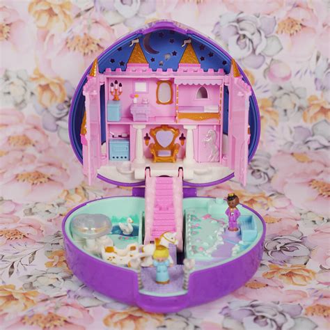 Polly Pocket Starlight Castle Keepsake Collection 2021 And Vintage 1992