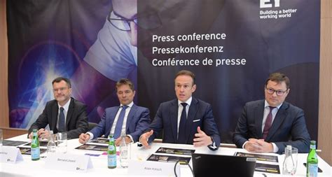 Luxembourg Ey Poursuit Sa Croissance Et Recrute De Plus En Plus Loin