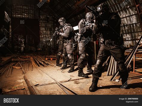 Swat Team On Scouting Image And Photo Free Trial Bigstock