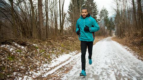 Winter Running Tips Benefits And Precautions