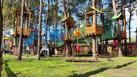 Gmina tomaszów mazowiecki znajduje się w województwie łódzkim, w powiecie tomaszowskim. Park linowy nad Pilicą
