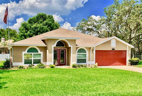 1411 Berkley Ct, Winter Haven, FL 33880 3 Bedrooms, 2 Bathrooms