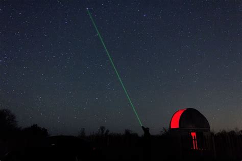 Spend A Beautiful Night Gazing At The Stars At Frosty Drew Observatory