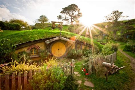 33 Incredible Ideas Of Hobbit House Design In Real Life Interior