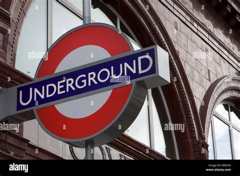 Underground Sign In London England Stock Photo Alamy