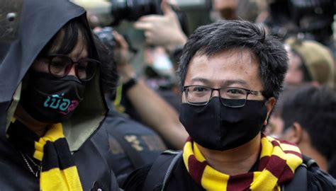 Thai Protesters Threaten Escalation As Police Make Arrests