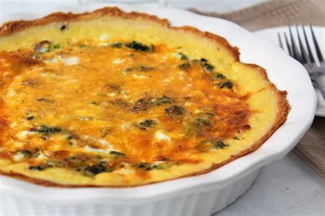 Garlic Mashed Potato Crusted Quiche With Cheddar Bacon And Spinach